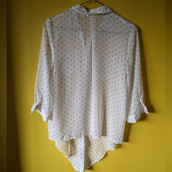 Blouse - Picture 2 of 6